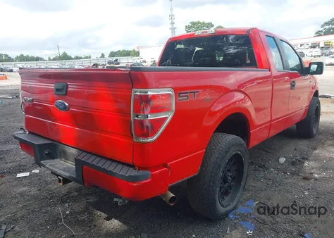 2013 Ford F150 Super Cab из США, поврежденный, VIN 1FTFX1EF7DKF12972